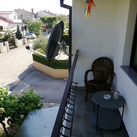 Ferienwohnung Family Apartman Luka Rovinj Exterior foto