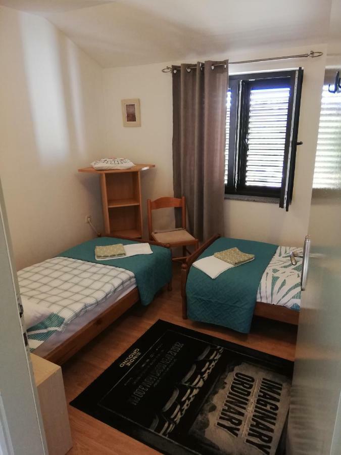 Ferienwohnung Family Apartman Luka Rovinj Exterior foto